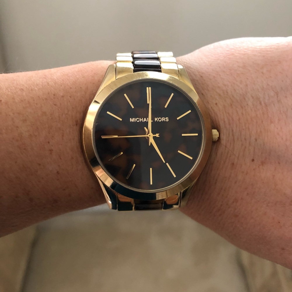 Michael Kors Watches - Picture 3 of 3